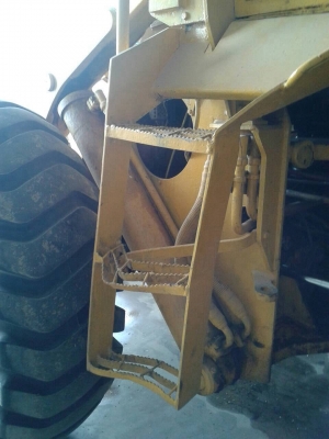 ขายรถตัก KOMATSU JH65 เอวอ่อน สภาพพร้อมใช้ ต่อแขนเรียบร้อย ตักขึ้นสิบล้อได้ครับ ขายรถตัก KOMATSU JH65 เอวอ่อน สภาพพร้อมใช้ ต่อแขนเรียบร้อย ตักขึ้นสิบล้อได้ครับ