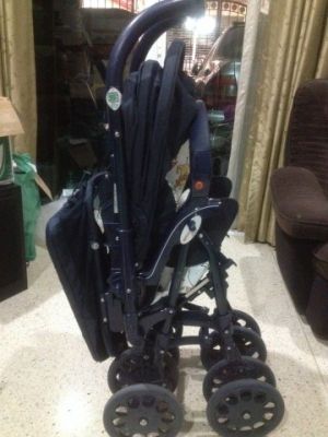 รถเข็นเด็ก APRICA  PAL ขนาดใหญ่ใช้งานได้ยันเด็กโตมือสองญี่ปุ่นสภาพดี