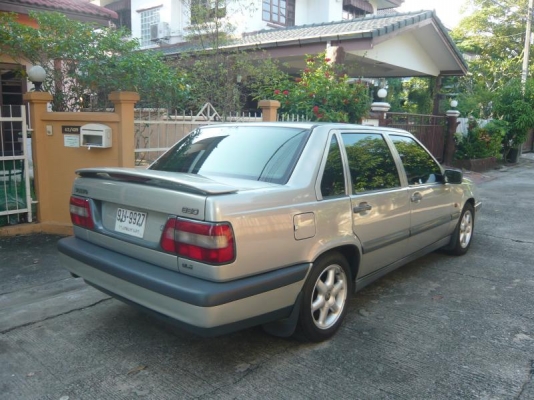 VOLVO 850 GLE ติดแก๊สLPGหัวฉีด  สภาพพร้อมใช้