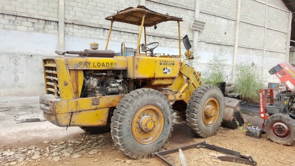 ขายรถตัก KOMATSU JH30 พร้อมใช้งาน รถใช้งานอยู่เป็นประจำ ราคาคุยกันได้ครับ ขายรถตัก KOMATSU JH30 พร้อมใช้งาน รถใช้งานอยู่เป็นประจำ ราคาคุยกันได้ครับ