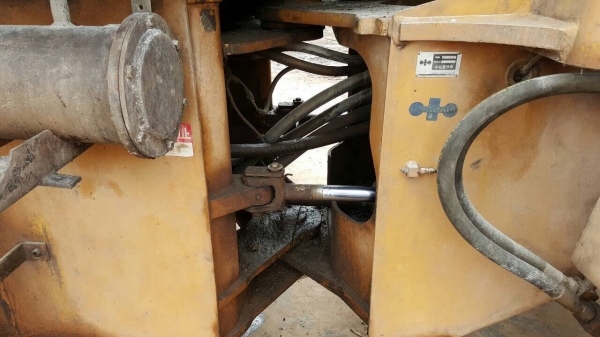 ขายรถตัก KOMATSU WA300 เอกสารใบอินวอยซ์ครบ สภาพพร้อมใช้งาน เครื่องแน่น ปั้มดี ราคาต่อรองได้ครับ