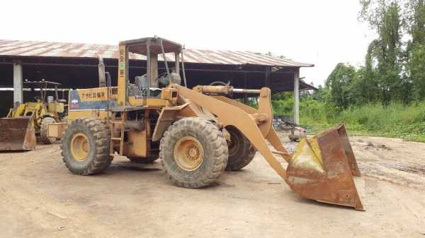 ขายรถตัก KOMATSU WA300 เอกสารใบอินวอยซ์ครบ สภาพพร้อมใช้งาน เครื่องแน่น ปั้มดี ราคาต่อรองได้ครับ