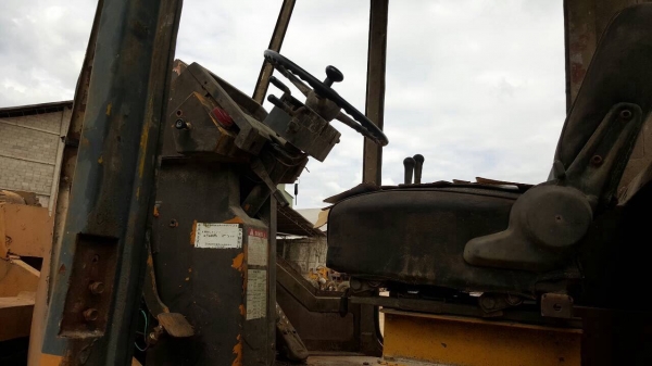 ขายรถตัก KOMATSU WA300 เอกสารใบอินวอยซ์ครบ สภาพพร้อมใช้งาน เครื่องแน่น ปั้มดี ราคาต่อรองได้ครับ