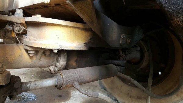 ขายรถตัก KOMATSU JH60 รถใช้งานอยู่เป็นประจำ เครื่องดี ปั้มดี ราคาต่อรองได้ครับ