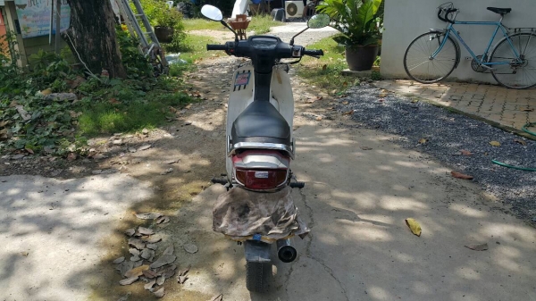 Honda ดรีมเอ็กซ์เซล สตาร์ทมือ