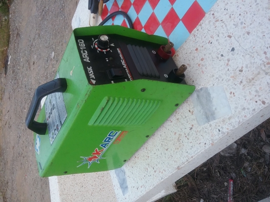 เครื่องเชื่อม อินเวอร์เตอร์ 160 A เครื่องเชื่อม อินเวอร์เตอร์ 160 A