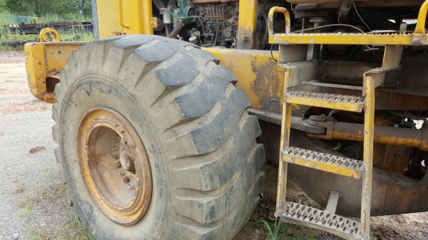 ขายรถตัก ขนาดใหญ่ VOLVO L150 เหมาะกับงานใหญ่ เอกสารเล่มทะเบียนครบ รถพร้อมใช้งานเครื่องดี ปั้มแรง ราคาคุยกันได้ครับ ขายรถตัก ขนาดใหญ่ VOLVO L150 เหมาะกับงานใหญ่ เอกสารเล่มทะเบียนครบ รถพร้อมใช้งานเครื่องดี ปั้มแรง ราคาคุยกันได้ครับ