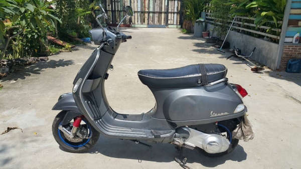 New vespa150S.ie ลิมิเต็ด รถปลายปี12 New vespa150S.ie ลิมิเต็ด รถปลายปี12
