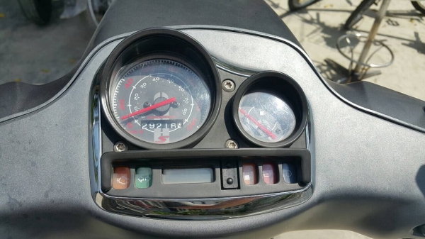 New vespa150S.ie ลิมิเต็ด รถปลายปี12 New vespa150S.ie ลิมิเต็ด รถปลายปี12