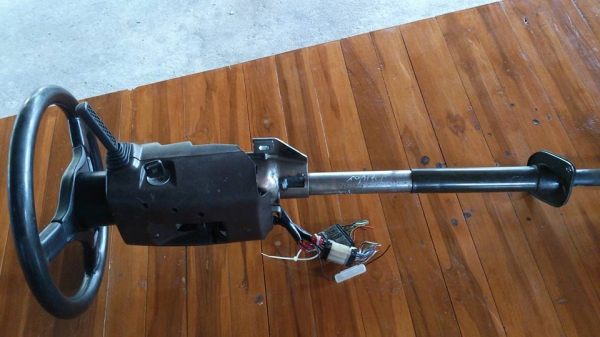 ชุดแกนISUZU TROOPER พร้อมพวงมาลัย MOMO แท้ ชุดแกนISUZU TROOPER พร้อมพวงมาลัย MOMO แท้