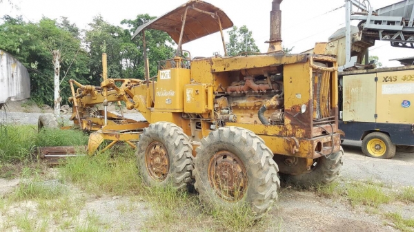 ขายรถเกรด KOMATSU GD600R-1 สภาพดีพร้อมใช้งาน เอกสารเล่มทะเบียนครบ เครื่องดี ปั้มแรง ใช้งานได้ดีทุกระบบ ยางเต็ม ราคาคุยกันได้ครับ ขายรถเกรด KOMATSU GD600R-1 สภาพดีพร้อมใช้งาน เอกสารเล่มทะเบียนครบ เครื่องดี ปั้มแรง ใช้งานได้ดีทุกระบบ ยางเต็ม ราคาคุยกันได้ครับ