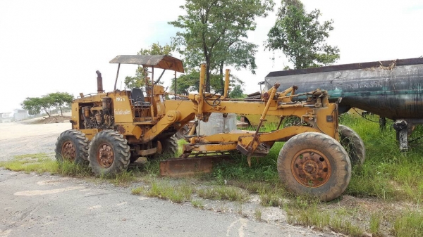 ขายรถเกรด KOMATSU GD600R-1 สภาพดีพร้อมใช้งาน เอกสารเล่มทะเบียนครบ เครื่องดี ปั้มแรง ใช้งานได้ดีทุกระบบ ยางเต็ม ราคาคุยกันได้ครับ ขายรถเกรด KOMATSU GD600R-1 สภาพดีพร้อมใช้งาน เอกสารเล่มทะเบียนครบ เครื่องดี ปั้มแรง ใช้งานได้ดีทุกระบบ ยางเต็ม ราคาคุยกันได้ครับ