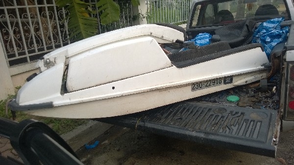 ขายบอดีเรือ550ท่อออกหลัง เดิมๆจากญี่ปุ่น