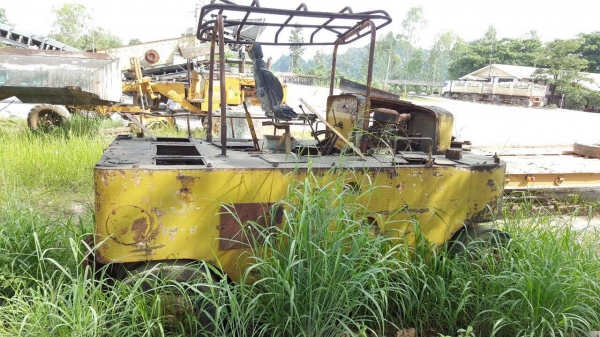 ขายตามสภาพ รถบดล้อยาง 11 ล้อ เครื่อง+อุปกรณ์ครบ ไปซ่อมเองนะครับ ราคาต่อรองได้