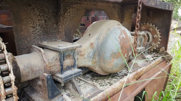 ขายตามสภาพ รถบดล้อยาง 11 ล้อ เครื่อง+อุปกรณ์ครบ ไปซ่อมเองนะครับ ราคาต่อรองได้