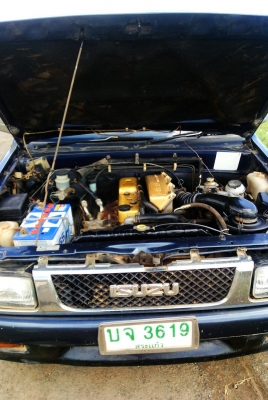 ขายอีซูซุTFR มังกรทองแค๊ป ปี94   เครื่อง2.5CC 90HP พ.เพวเวอร์. ประหยัดน้ำมัน เครื่องแน่นๆ แห่งๆ เฟืองท้ายไม่หอน เกียร์ดี แน่นทุกเกียร์ สีเดิมบางๆ (รถไม่เคยทำสี) แอร์เย็น เครื่องเล่นเทป พ.ร.บ 58 เอกสารพร้อมโอน โทร0910203041