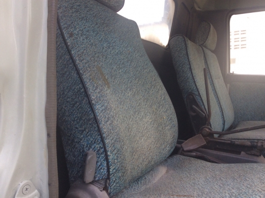 ขายรถหกล้อดั้มHINO FC2 W 120 แรง ซุปเปอร์เสี่ยรถแท้ห้างสภาพสวยจัดๆเอกสารพร้อมโอนเจ้าของขายเองราคา 360000