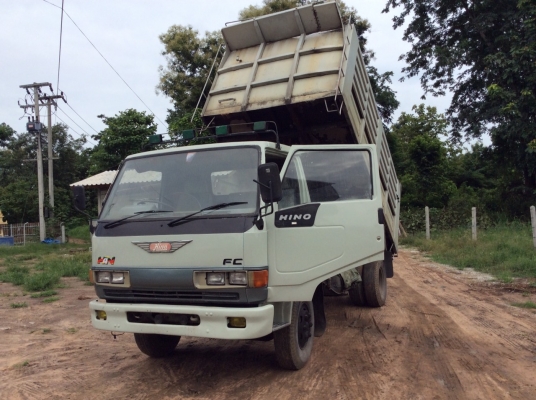 ขายรถหกล้อดั้มHINO FC2 W 120 แรง ซุปเปอร์เสี่ยรถแท้ห้างสภาพสวยจัดๆเอกสารพร้อมโอนเจ้าของขายเองราคา 360000
