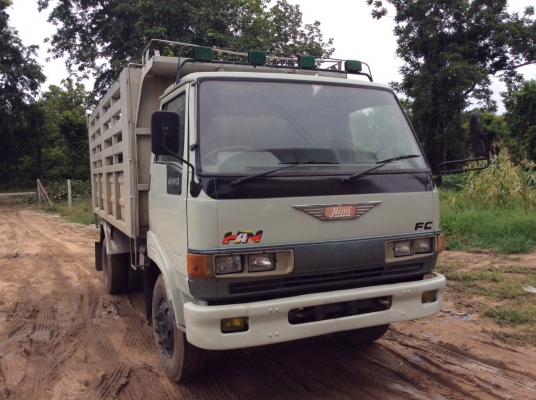ขายรถหกล้อดั้มHINO FC2 W 120 แรง ซุปเปอร์เสี่ยรถแท้ห้างสภาพสวยจัดๆเอกสารพร้อมโอนเจ้าของขายเองราคา 360000