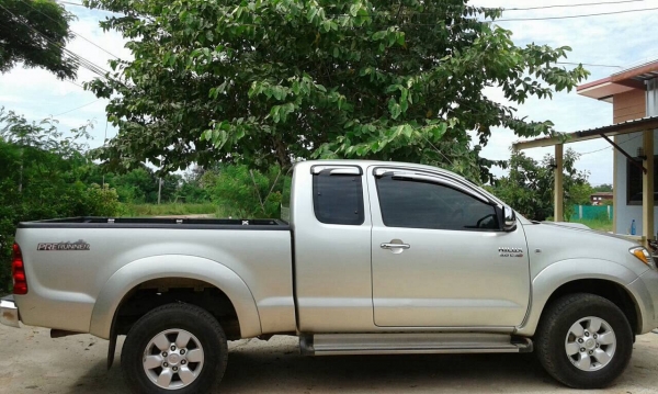 ขาย TOYOTA VIGO PRERUNNER 3.0 ปี 49/2006 เกียร์ธรรมดา ออกห้างมือเดียว รถสวยไม่เคยชน วิ่งน้อย ทะเบียนพร้อมโอนครับ