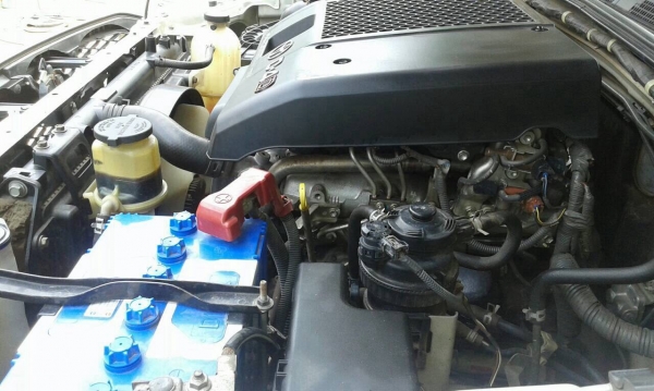 ขาย TOYOTA VIGO PRERUNNER 3.0 ปี 49/2006 เกียร์ธรรมดา ออกห้างมือเดียว รถสวยไม่เคยชน วิ่งน้อย ทะเบียนพร้อมโอนครับ