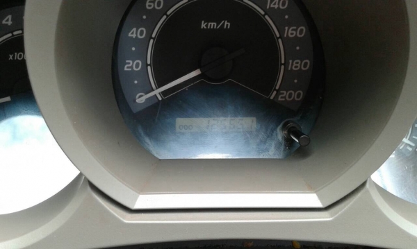 ขาย TOYOTA VIGO PRERUNNER 3.0 ปี 49/2006 เกียร์ธรรมดา ออกห้างมือเดียว รถสวยไม่เคยชน วิ่งน้อย ทะเบียนพร้อมโอนครับ