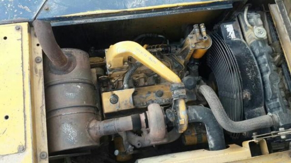 รถขุดแบ็คโค โคมัสสุ120-5เก่านอกไฟฟ้าเต็ม เอกสารอินวอยซ์ ช่วงล่างเต็ม บูมสวยเดิม หน้าจบครบ