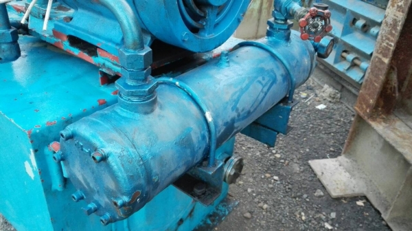 ** เหลือ 1 ชุดสุดท้าย ** ปั้มน้ำมันไฮดรอลิค DAIKIN JAPAN มอเตอร์ ขนาด 7.5 HP. มาพร้อม วาล์วคอนโทรลไฟฟ้า DC 24 V. 8 ชุดใน 1 ตัวสภาพสวย 089-2499-123 นครปฐม