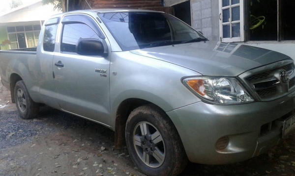 ขาย TOYOTA VIGO 2.5 J ปี 48/2005 รถสวยบางเดิม เครื่องดี คัสซีสวย แอร์เย็น ทะเบียนพร้อมโอนครับ