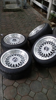 ขาย BBS RS ขอบ17ออฟลึก 4 รู 100 หล่อๆ  กว้าง 8.5นิ้ว