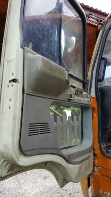 รถฮีโน่ 6 ล้อดั้ม FC4J  145 แรงม้า. ปี 41     สนใจติดต่อ  081 - 6079515