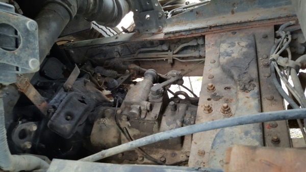 รถฮีโน่ 6 ล้อดั้ม FC4J  145 แรงม้า. ปี 41     สนใจติดต่อ  081 - 6079515