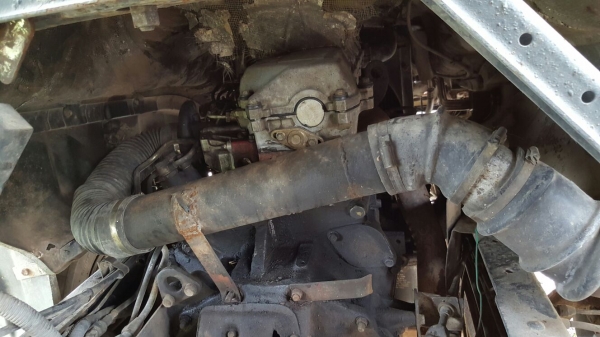 รถฮีโน่ 6 ล้อดั้ม FC4J  145 แรงม้า. ปี 41     สนใจติดต่อ  081 - 6079515