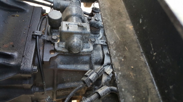 รถมิตซู 6 ล้อดั้ม 130 แรงม้า. ปี 42  ( ยูโรวัน. )    สนใจติดต่อ  081 - 6079515