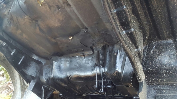 รถมิตซู 6 ล้อดั้ม 130 แรงม้า. ปี 42  ( ยูโรวัน. )    สนใจติดต่อ  081 - 6079515