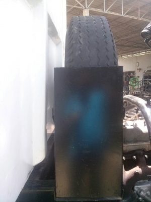 รถมิตซู 6 ล้อดั้ม 130 แรงม้า. ปี 42  ( ยูโรวัน. )    สนใจติดต่อ  081 - 6079515