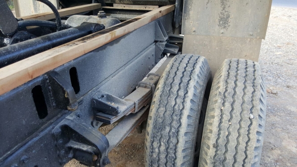 รถมิตซู 6 ล้อดั้ม 130 แรงม้า. ปี 42  ( ยูโรวัน. )    สนใจติดต่อ  081 - 6079515