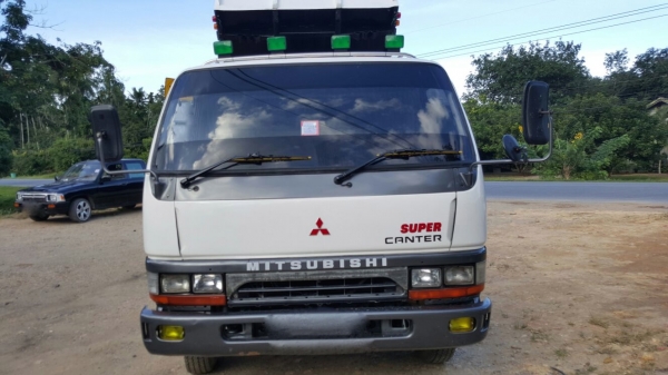 รถมิตซู 6 ล้อดั้ม 130 แรงม้า. ปี 42  ( ยูโรวัน. )    สนใจติดต่อ  081 - 6079515
