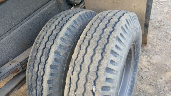 รถมิตซู 6 ล้อดั้ม 130 แรงม้า. ปี 42  ( ยูโรวัน. )    สนใจติดต่อ  081 - 6079515