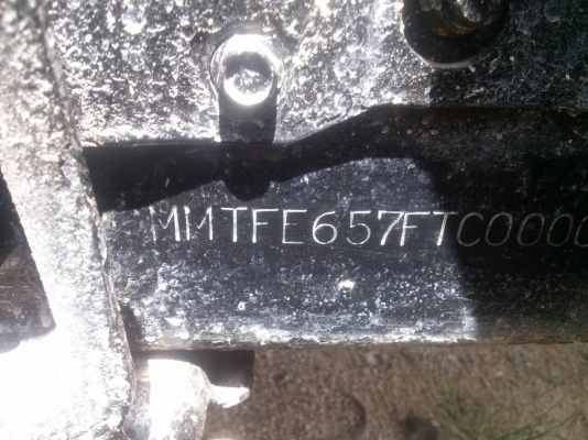 รถมิตซู 6 ล้อดั้ม 130 แรงม้า. ปี 42  ( ยูโรวัน. )    สนใจติดต่อ  081 - 6079515