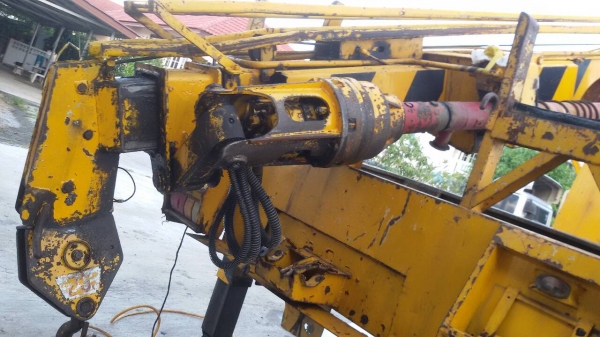 แท่นสว่าน.D704...ขายเเล้วครับ