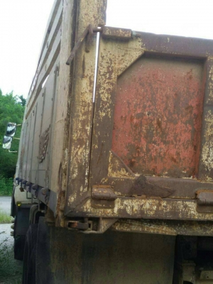 ขายถูกๆมาแล้ว (ราคา570,000บ)สิบล้อ ฮีโน ZM301ดั้ม 260แรง 2เพา มีระบบลากลูก สภาพดีสวยพร้อมใช้งาน ทะเบียนพร้อมโอน