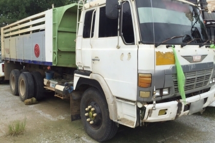 ขายถูกๆมาแล้ว (ราคา570,000บ)สิบล้อ ฮีโน ZM301ดั้ม 260แรง 2เพา มีระบบลากลูก สภาพดีสวยพร้อมใช้งาน ทะเบียนพร้อมโอน