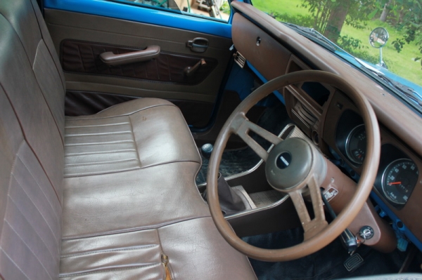 ขายMazda 1000 bluesky