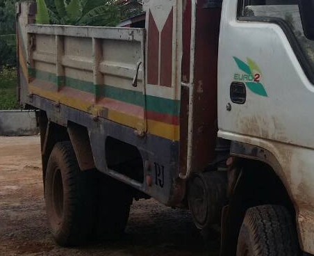 **400,000 บ.ต่อรอง///6ล้อดั้มดิน5คิว ISUZU-120 หัวการ์ตูน **ขาย ISUZU-120แรง ประกอบ 6ล้อดั้มดิน5คิว ช่วงล่างใหญ่ พร้อมลุย ISUZU FRR32G1 (คัสซีDEGA) วางเครื่อง4HF1-120แรงฝาขาว เกียร์สั้น เครื่องดี แน่น แรงดี ครับ เกียร์ดีไม่หลุด เกียร์สั้น เข้าง่าย ครับ ช่ **400,000 บ.ต่อรอง///6ล้อดั้มดิน5คิว ISUZU-120 หัวการ์ตูน **ขาย ISUZU-120แรง ประกอบ 6ล้อดั้มดิน5คิว ช่วงล่างใหญ่ พร้อมลุย ISUZU FRR32G1 (คัสซีDEGA) วางเครื่อง4HF1-120แรงฝาขาว เกียร์สั้น เครื่องดี แน่น แรงดี ครับ เกียร์ดีไม่หลุด เกียร์สั้น เข้าง่าย ครับ ช่