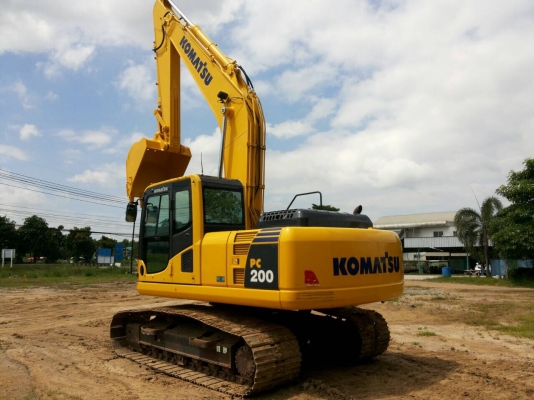 Komatsu PC200-8 ไมล์ 5,xxx สภาพสวยๆๆค่ะ