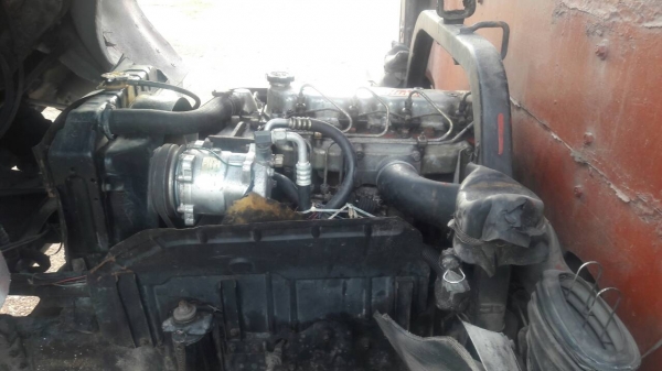 หกล้อ ฮีโน่ KM-779 แอร์หนาว สภาพสวยกริบบางเดิมทั้งคันพร้อมใช้งาน ทะเบียนพร้อมโอน