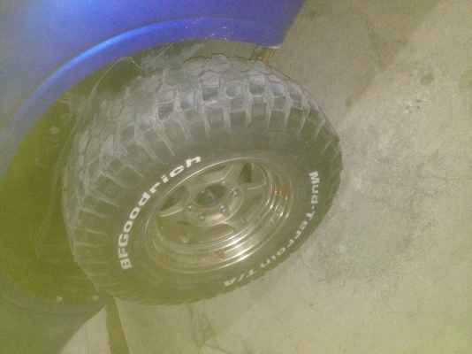 ขายยาง BF 265-75-16 ปี10