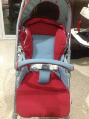 รถเข็นเด็ก APRICA มือสองญี่ปุ่นเข็นได้สองด้านสภาพดี