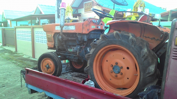 คูโบต้าL2000